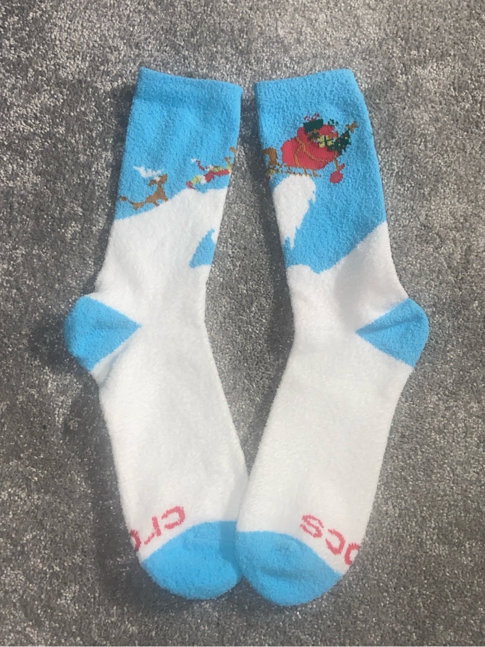 Grinch Crocs Socks L/XL new w/o tags White & blue